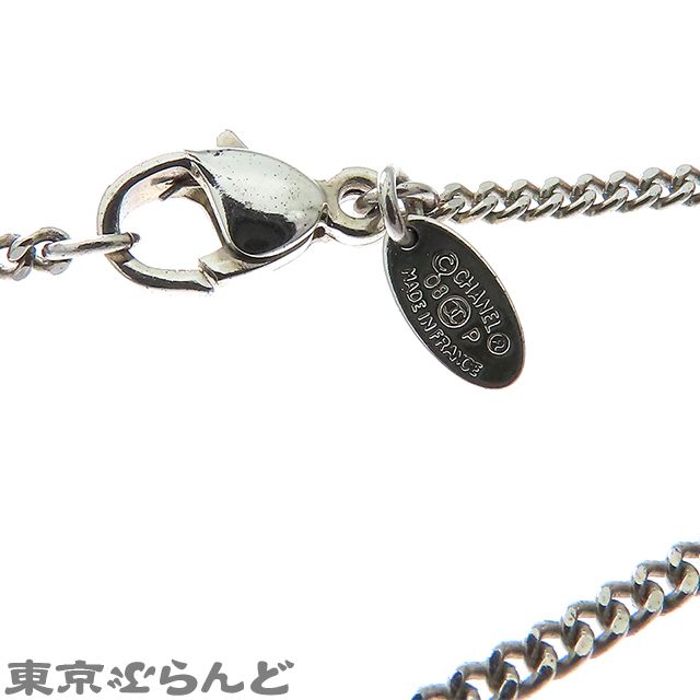 ⭐︎CHANEL⭐︎ シャネル黒色　カメリア の中にCCマークが可愛いネックレス ⭐︎CHANEL⭐︎ シャネル黒色カメリア の中にCCマークが可愛い