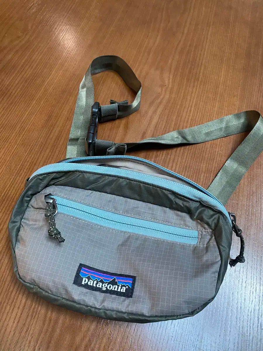 patagonia パタゴニア ヒップバッグ