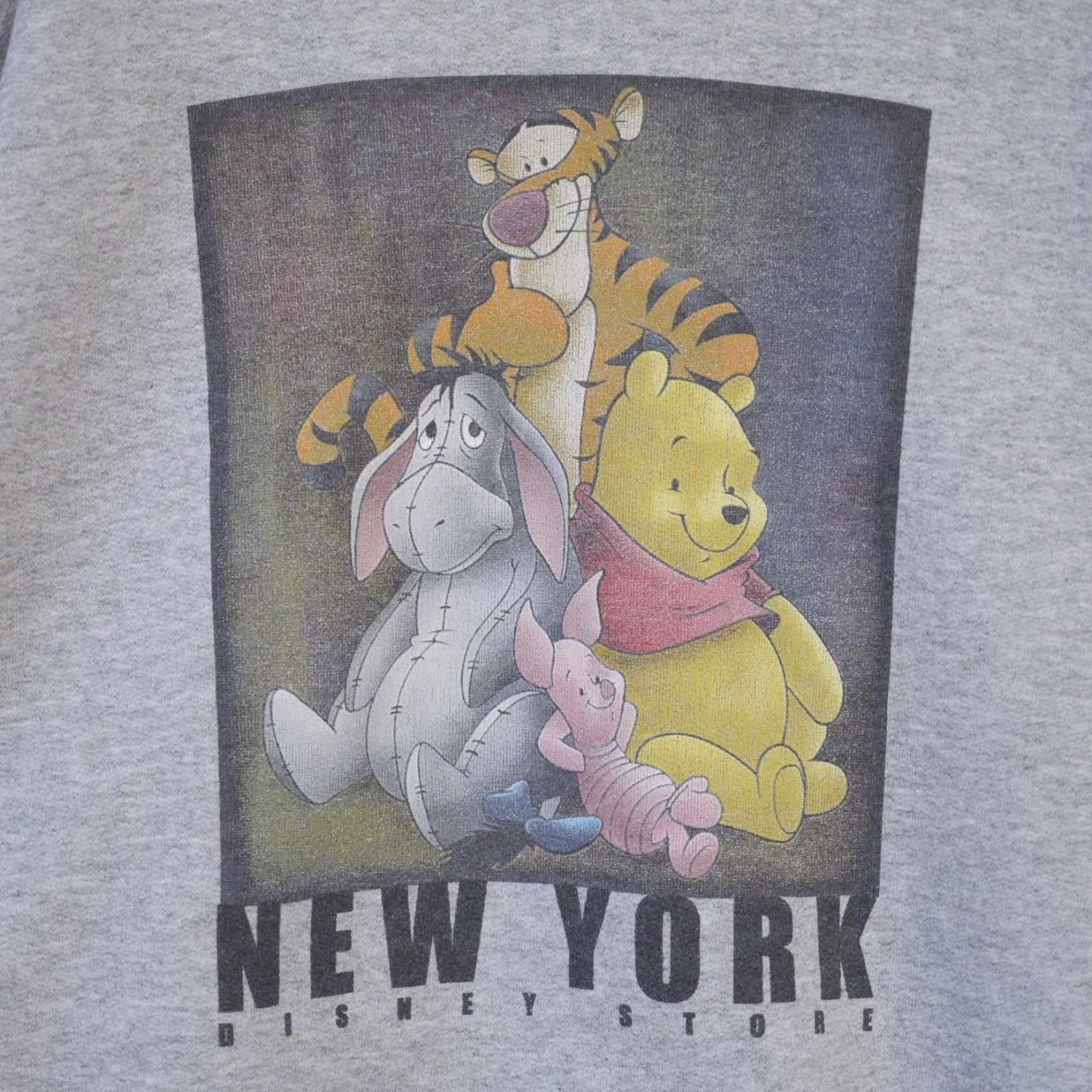 DISNEY ディズニー XL グレー NEW YORK DISNEY STORE Pooh くまのプー 