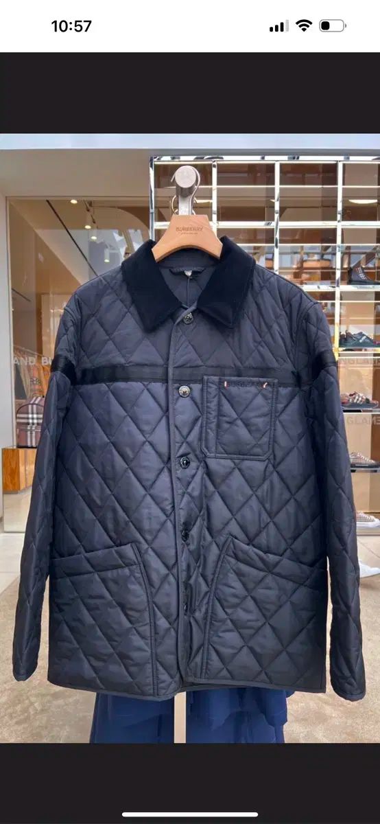バーバリー ホワイトホール キルティング ジャケット