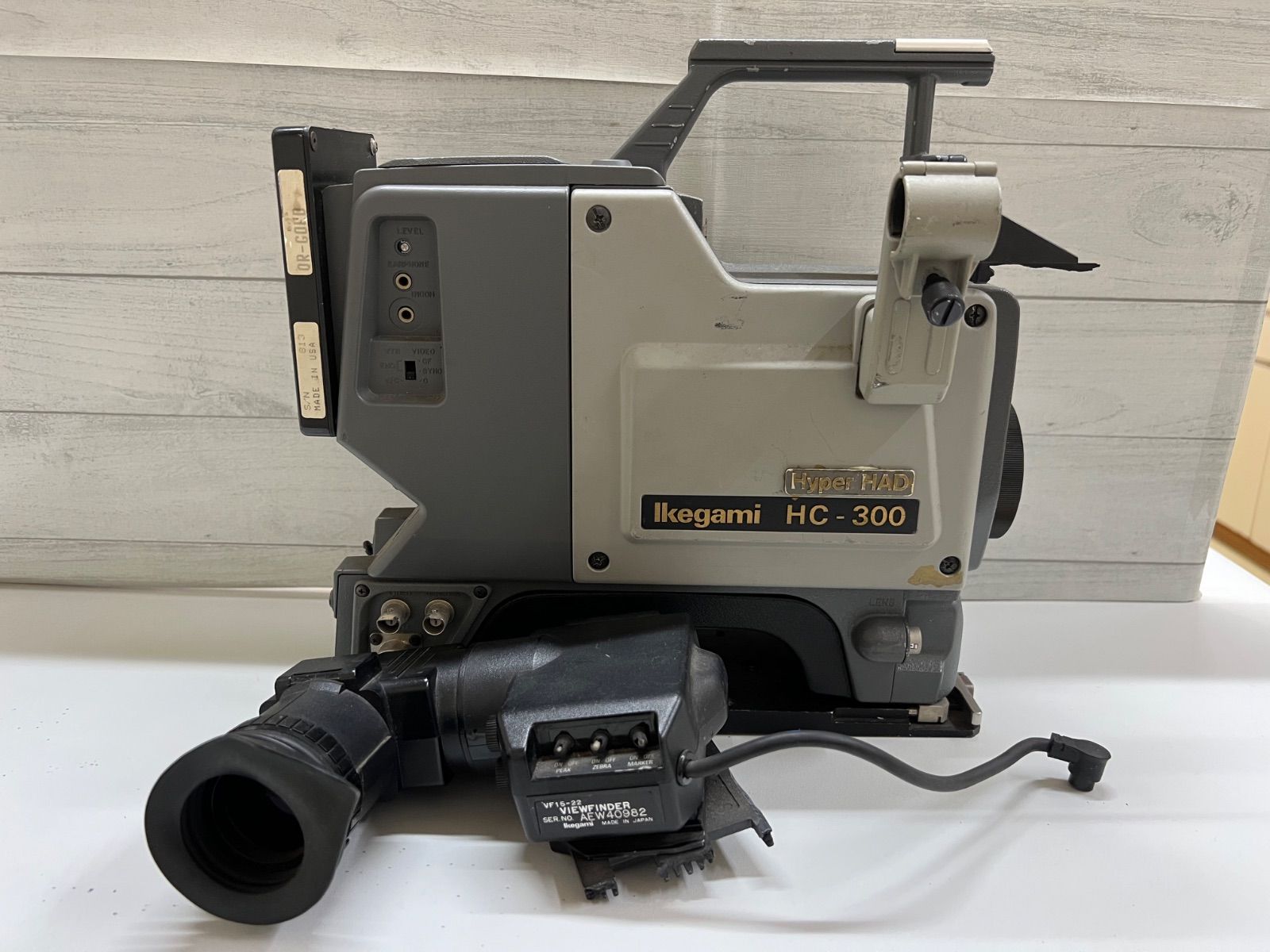 O3-57 Ikegami 業務用ビデオカメラ HC-300 ＆ VIEW FINDER VF15-22 2点セット ジャンク
