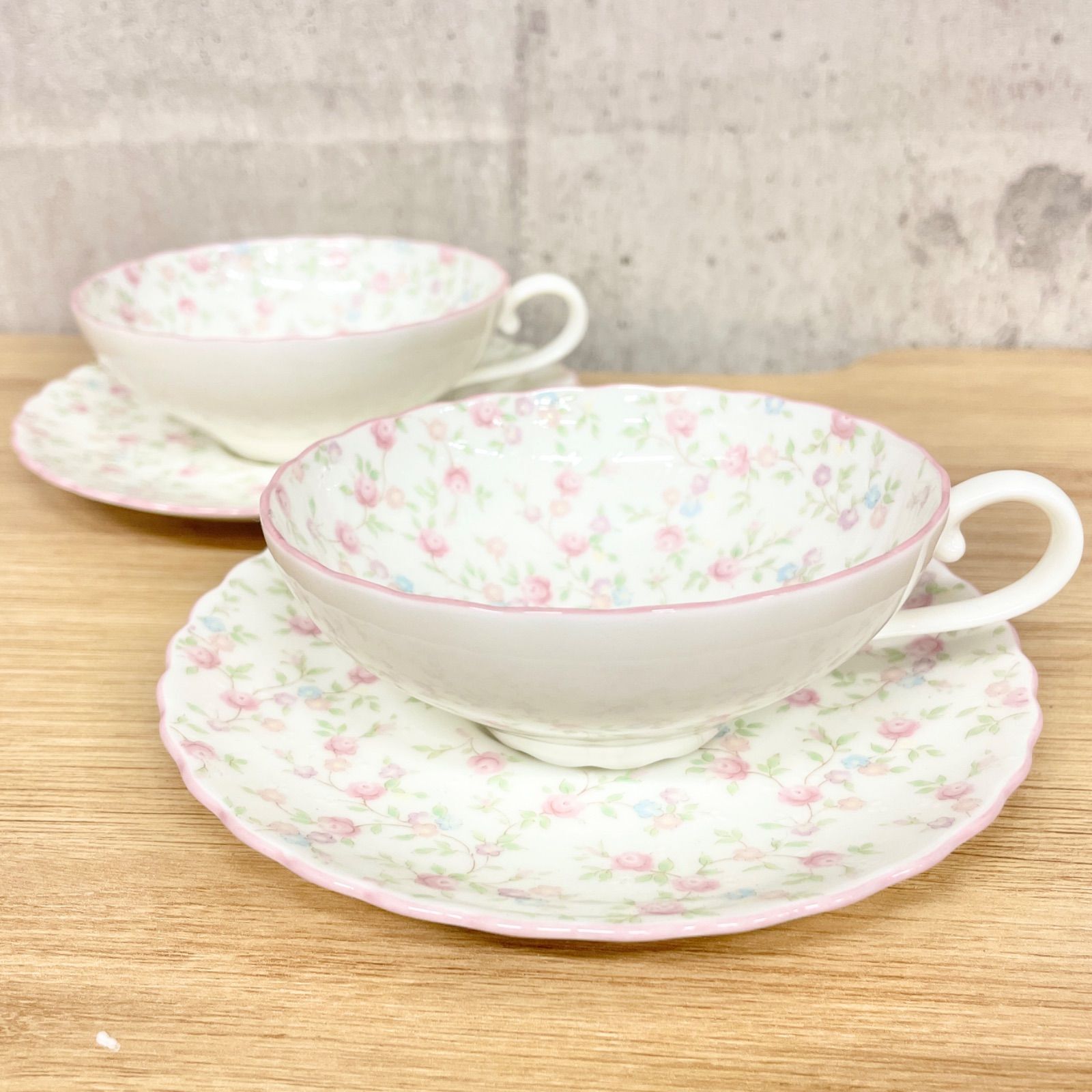 Noritake ノリタケティーカップ&ソーサー キューティーローズ 2客