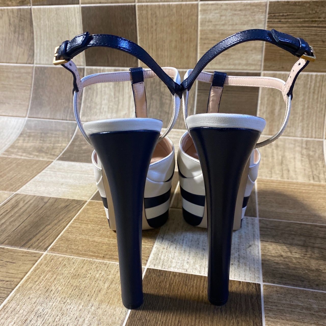 GUCCI グッチ 厚底 ヒール キャットアニマリエ ハイヒール
