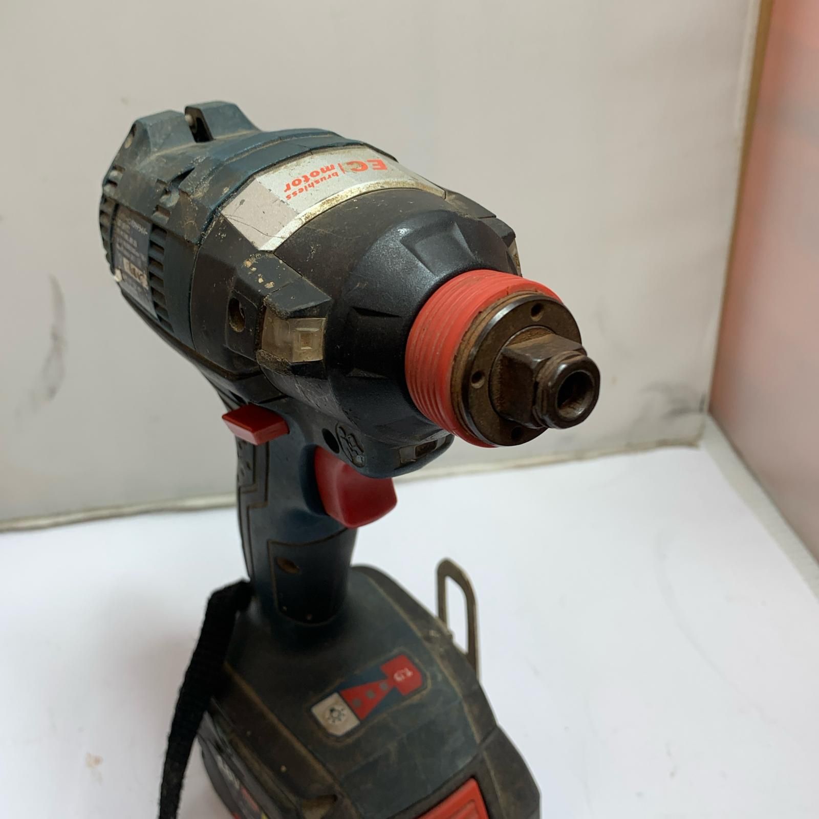  ♭♭BOSCH ボッシュ インパクトドライバ 充電器一個付 18 v 4 0 Ah GDX EC その他 電動工具 エア工具