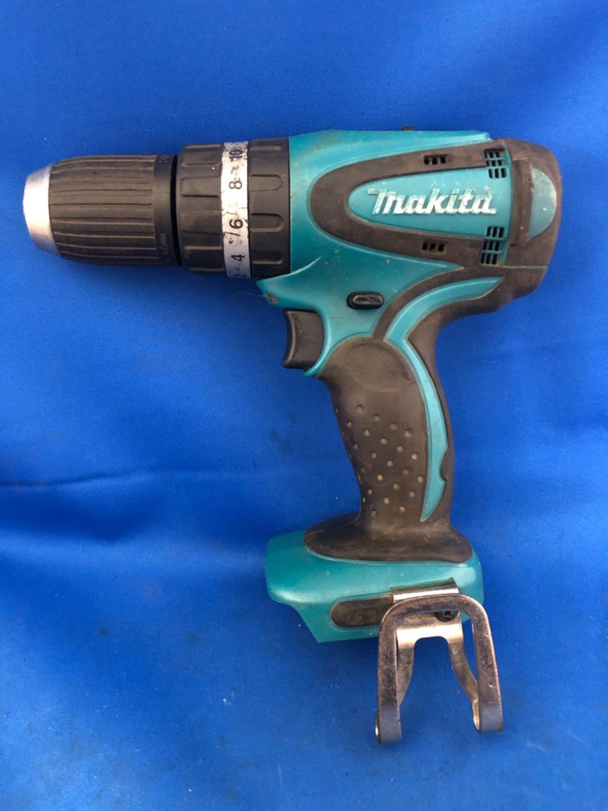 Makita（マキタ） 充電式震動ドライバードリル（DC14.4V） HP440D 中古