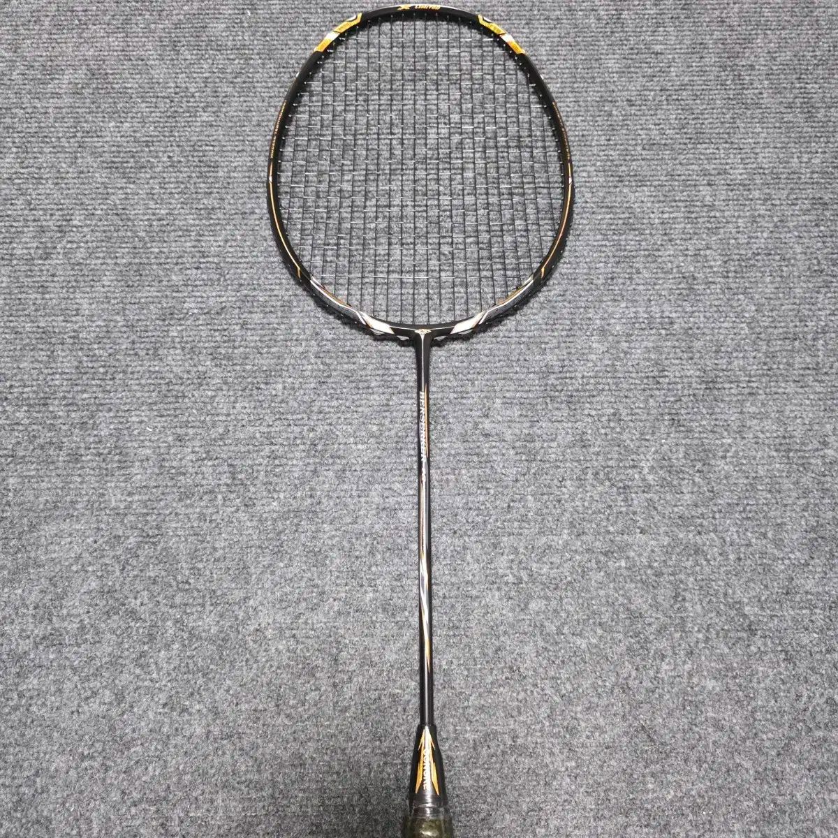 選手用 ゲーム用 バドミントン ラケット グノックス ベルセルク 18 販売