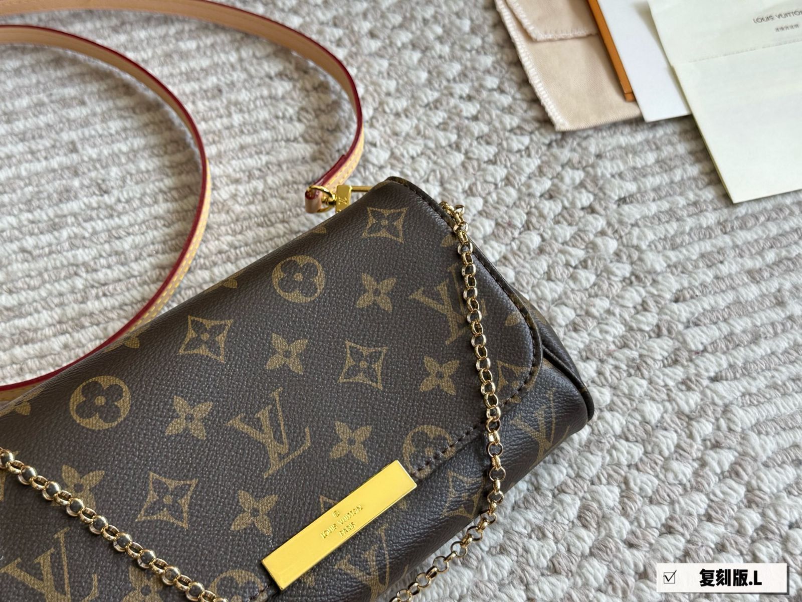 今日特価】Louis Vuitton Favorite PM フェイバリット
