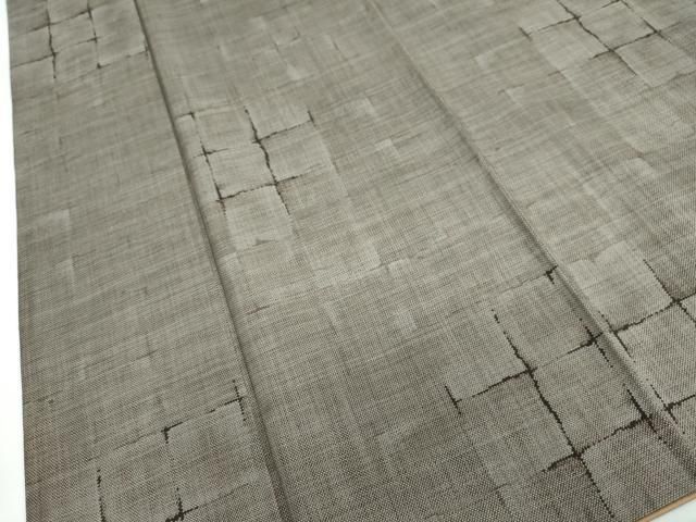 平和屋着物○本場大島紬 純泥染 9マルキ 変わり格子文 証紙付き 正絹