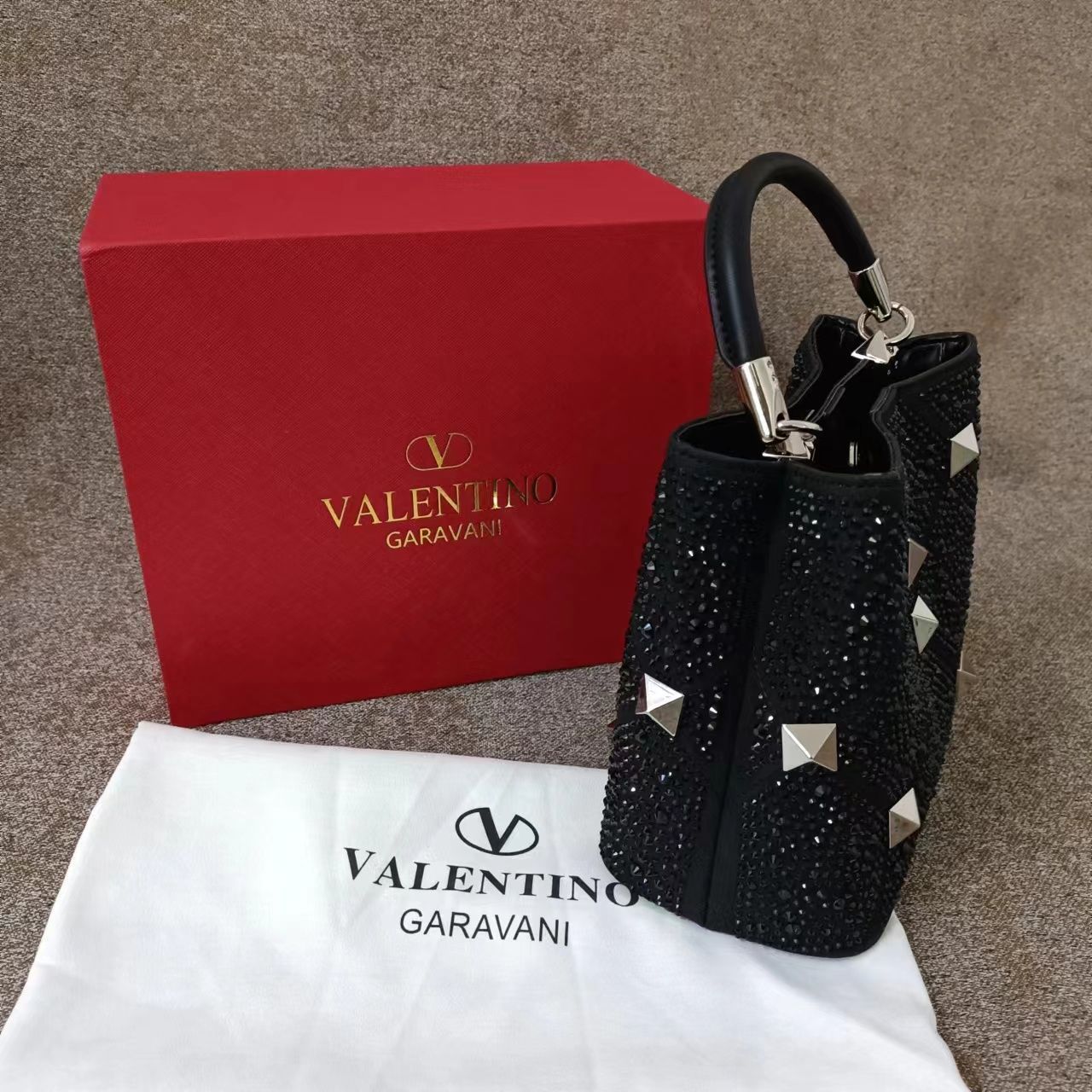 希少美品✨VALENTINO ハンドバッグ ショルダーバッグ