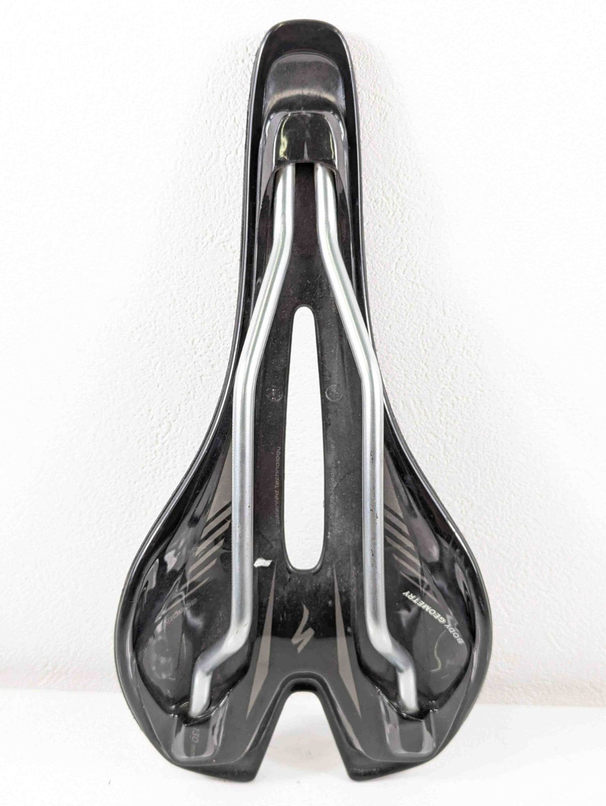 並品】Specialized Toupe サドル 130㎜ SAD250619Q - メルカリ
