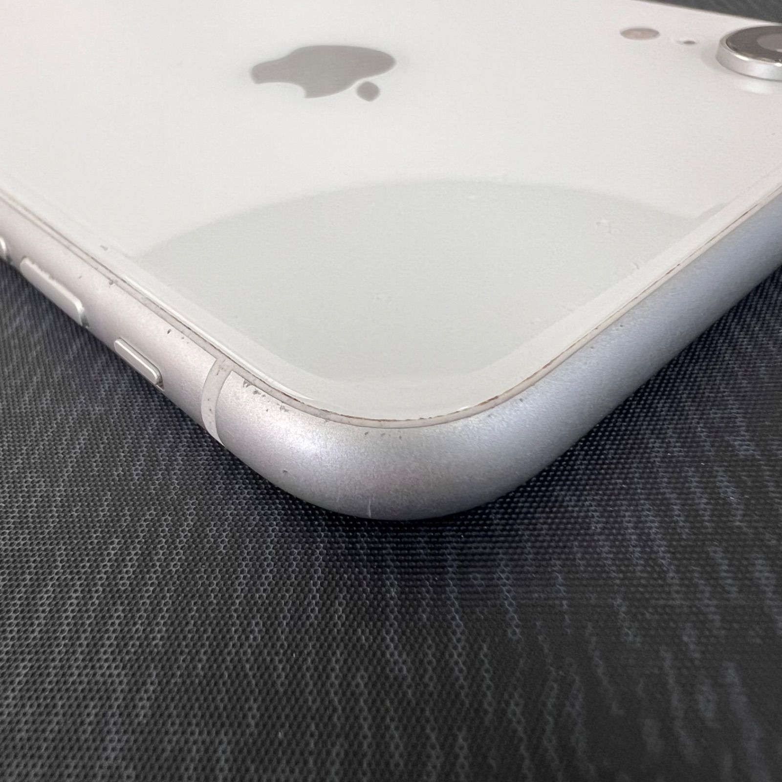 iPhone XR 64GB ホワイト SIMフリー MT032J/A APPLE 〔中古〕iPhone XR 64GB ホワイト MT032J/A SIMフリー版（中古