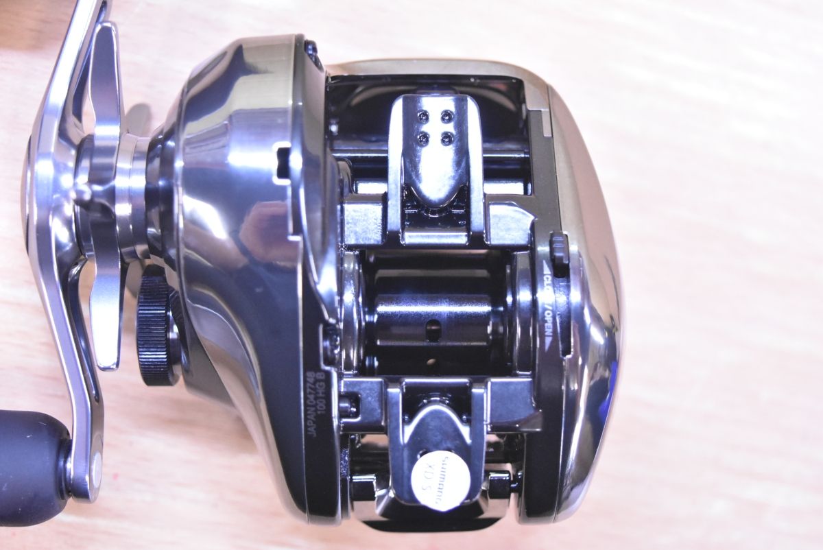 シマノ 25アンタレス100HG 25アンタレス 100HG 右巻き ベイトリール