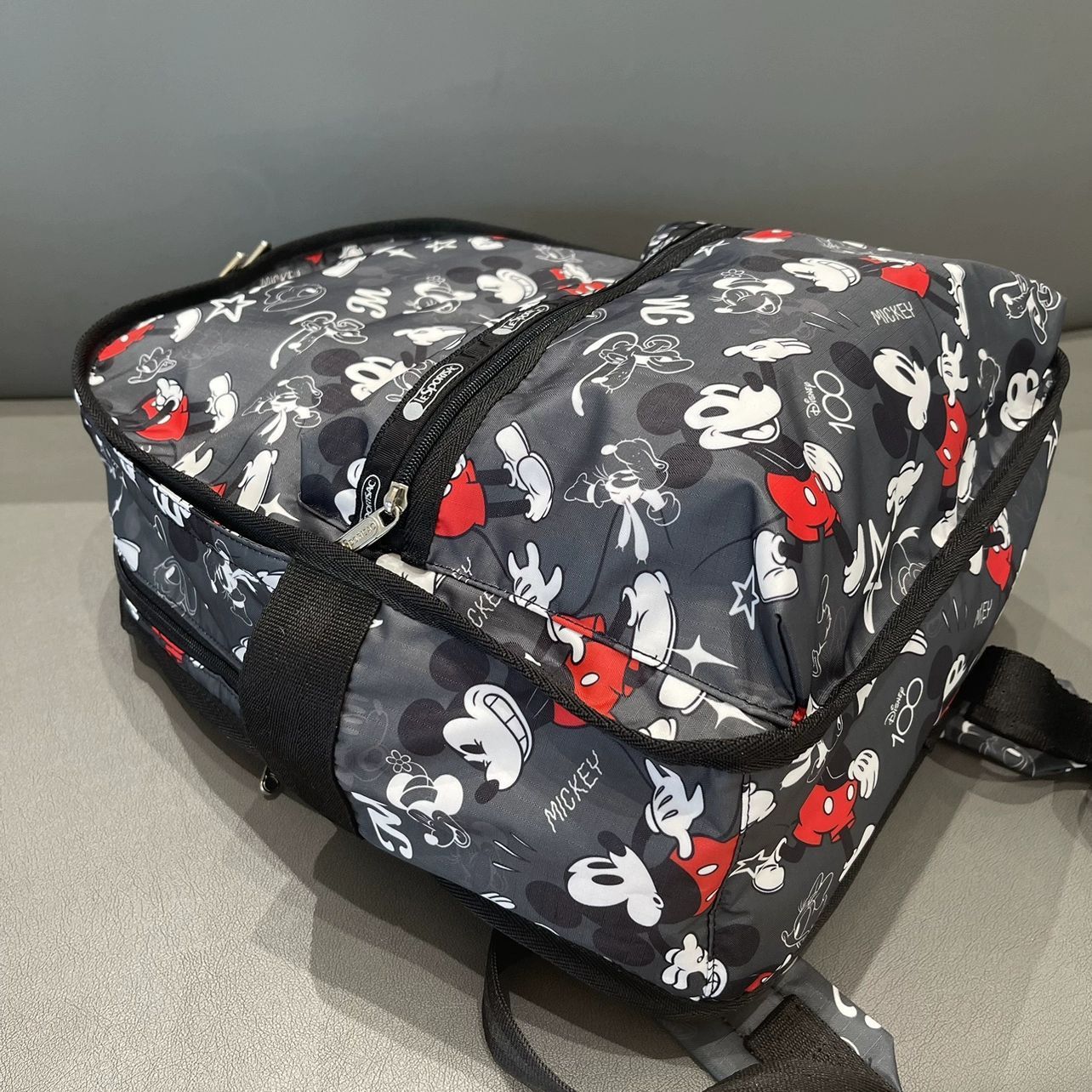 LeSportsac レスポートサックリュックバッグ ショルダーバッグ バック 