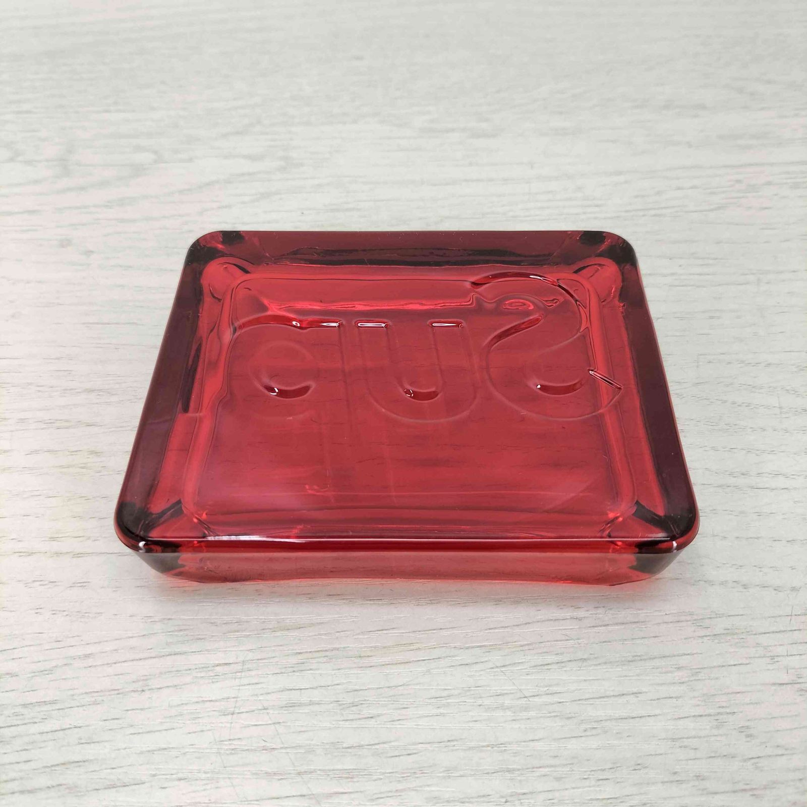 Supreme Debossed Glass Ashtray 灰皿 シュプリーム Supreme シュプリーム Debossed Glass Ashtray 灰皿 クリア