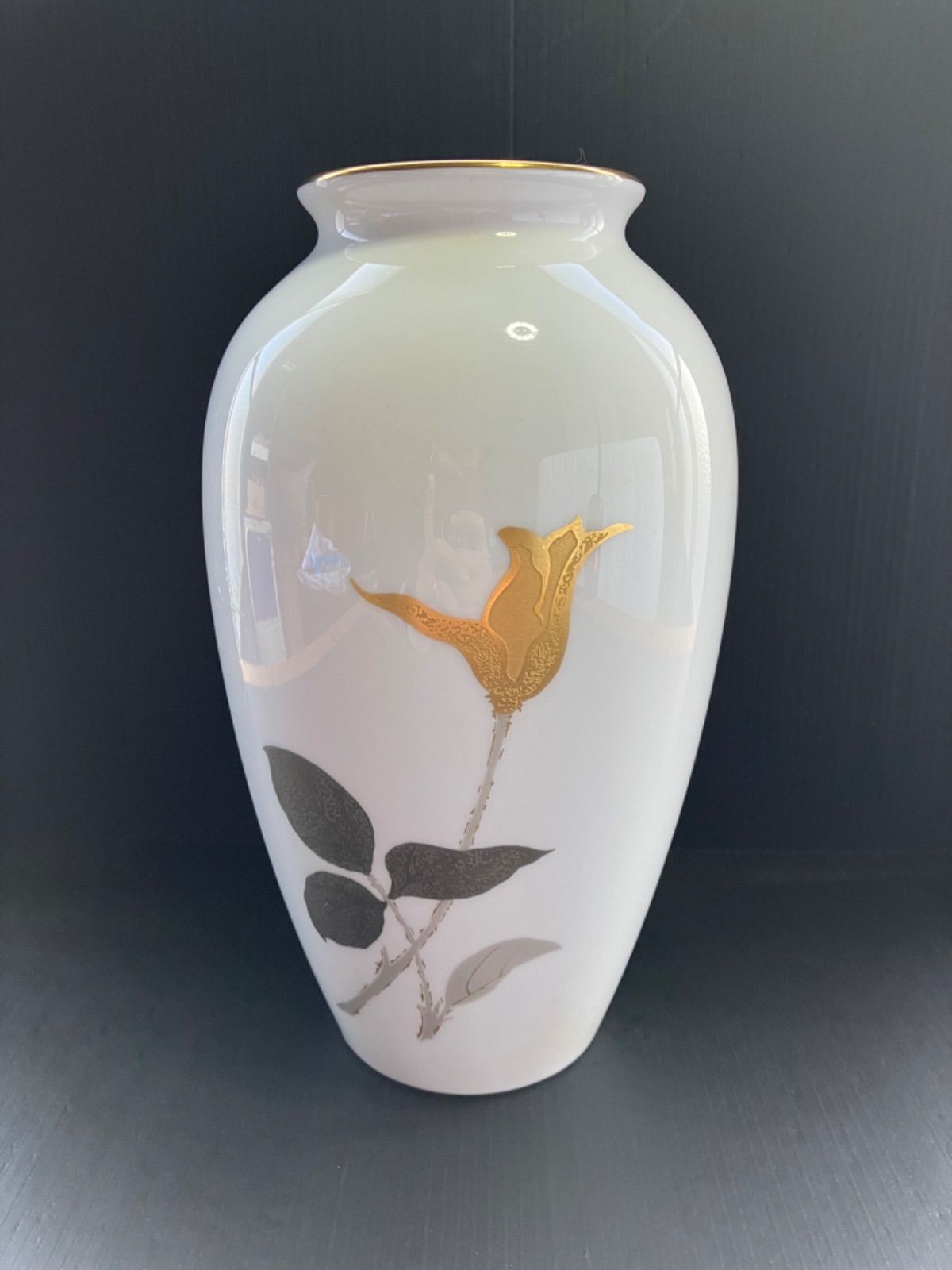 大倉陶園 花瓶 金蝕バラ フラワーベース 23cm