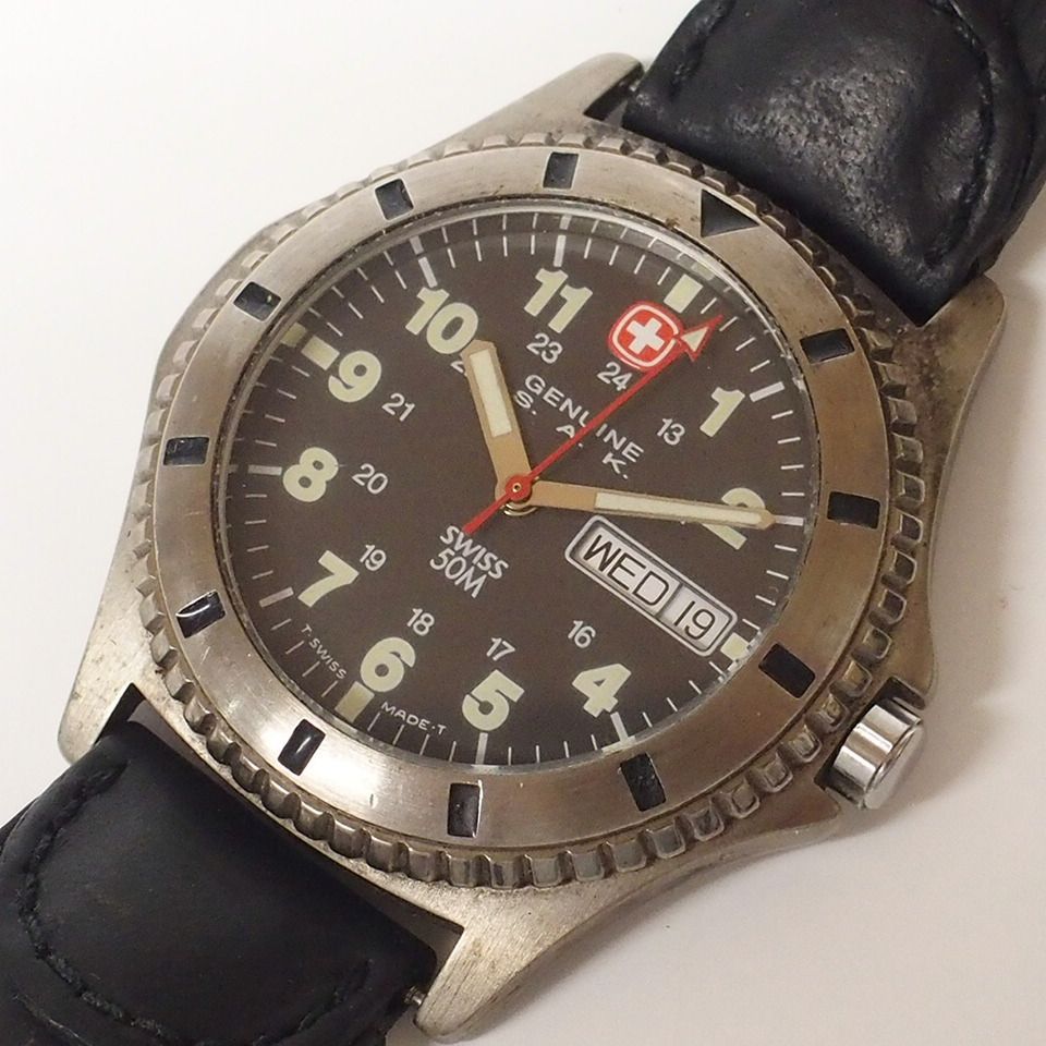 m001 T3(20) ウェンガー メンズ クォーツ腕時計 デイデイト スイス 