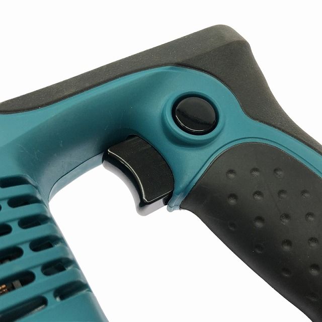 比較的 makita