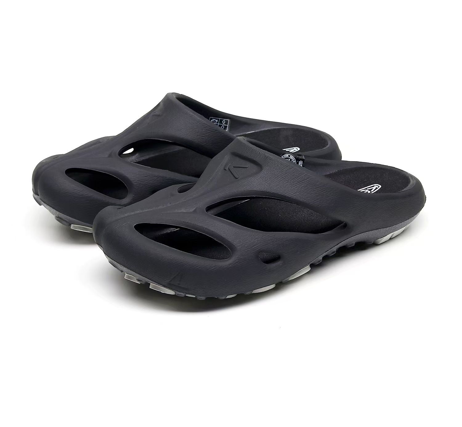 【未使用】KEEN シャンティ　黒　27-28cm KEEN SHANTI キーン シャンティ 27cm ブラック - メルカリ