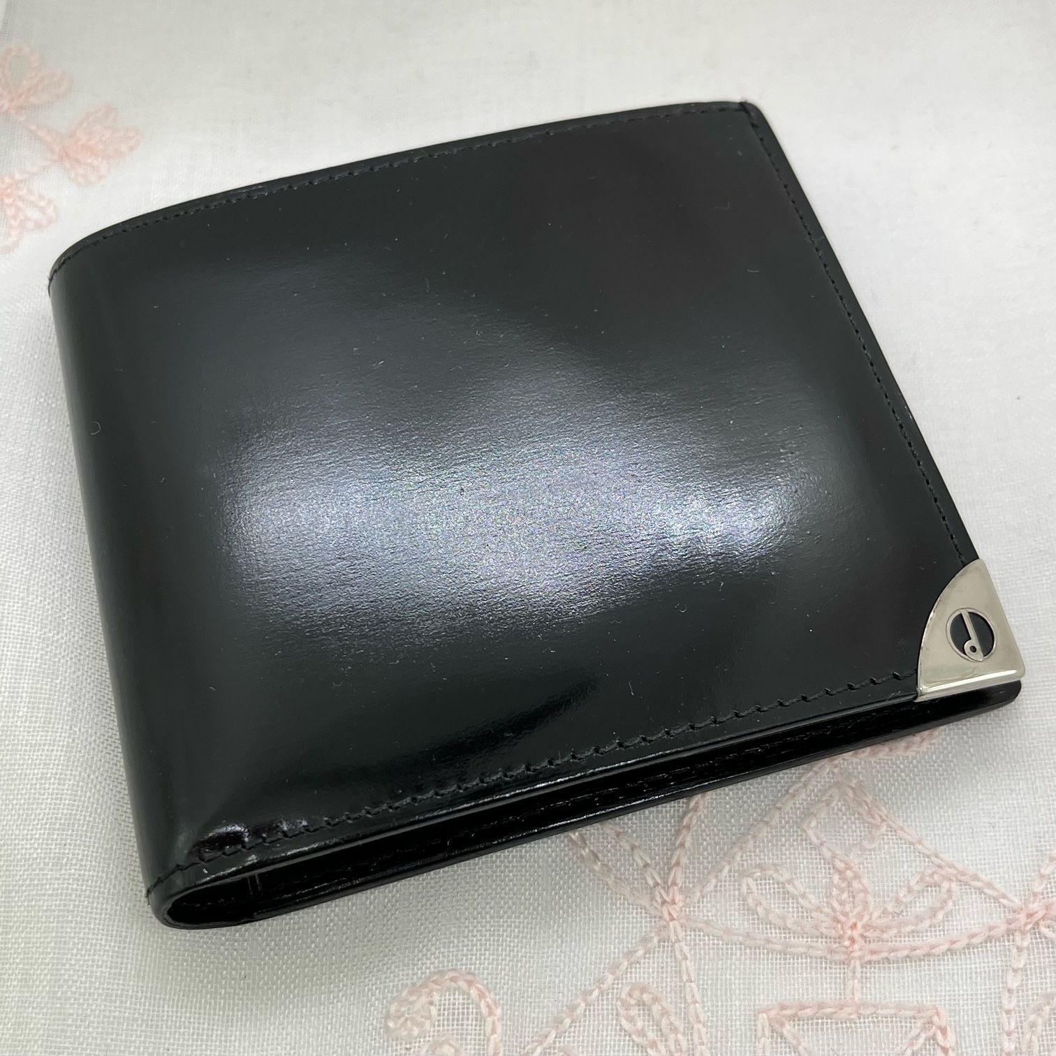 ☆美品☆DUNHILL ダンヒル 二つ折り財布 WN3010A コンパクト ロゴ ワン