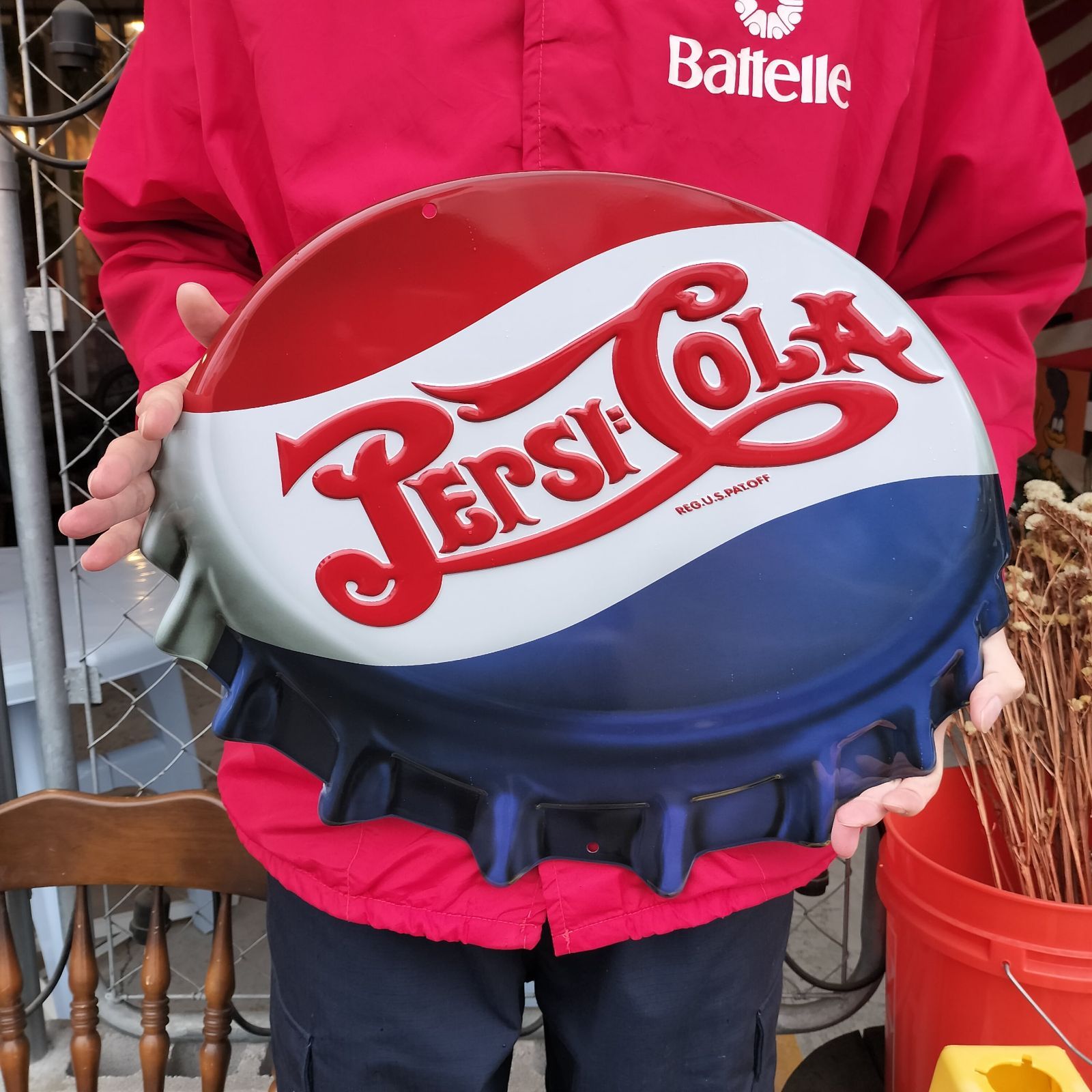 USエンボス加工ブリキ看板 ボトルキャップ型サイン ペプシコーラ