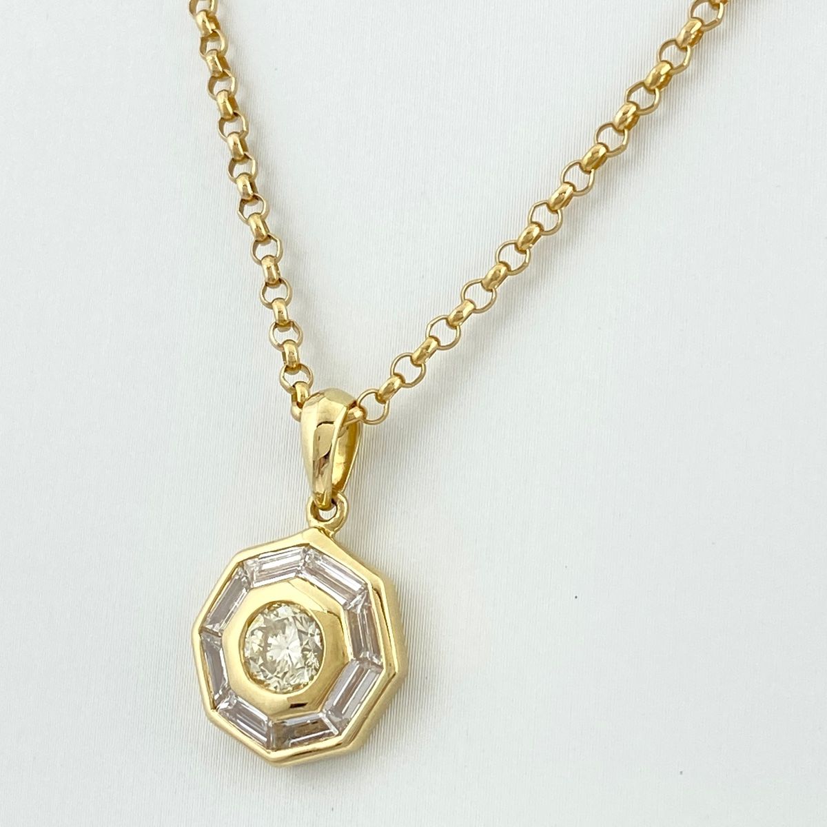 ダイアモンド デザインネックレス K18 イエローゴールド メレダイヤ