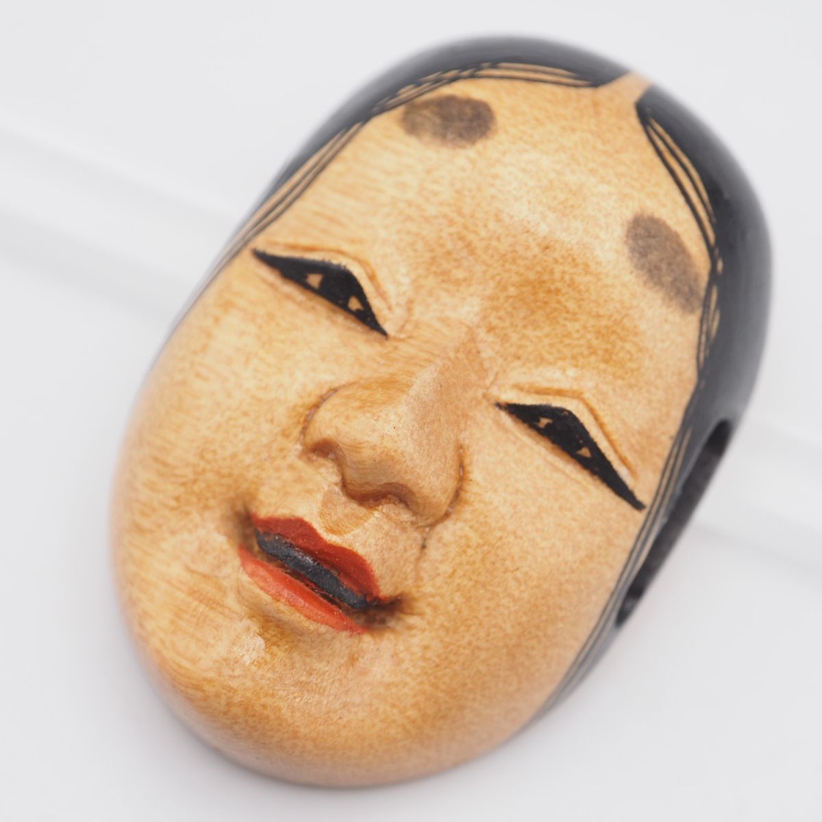 G898 作家物 弘美作 帯留め 木製 木彫り 若女 能面 デザイン 和装小物