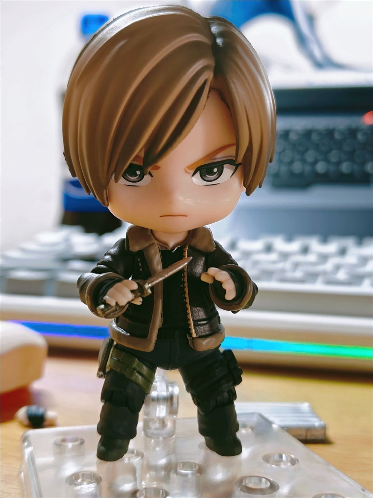 バイオハザード ねんどろいど レオン・S・ケネディ - メルカリ バイオハザード ねんどろいど レオン・S・ケネディ - メルカリ