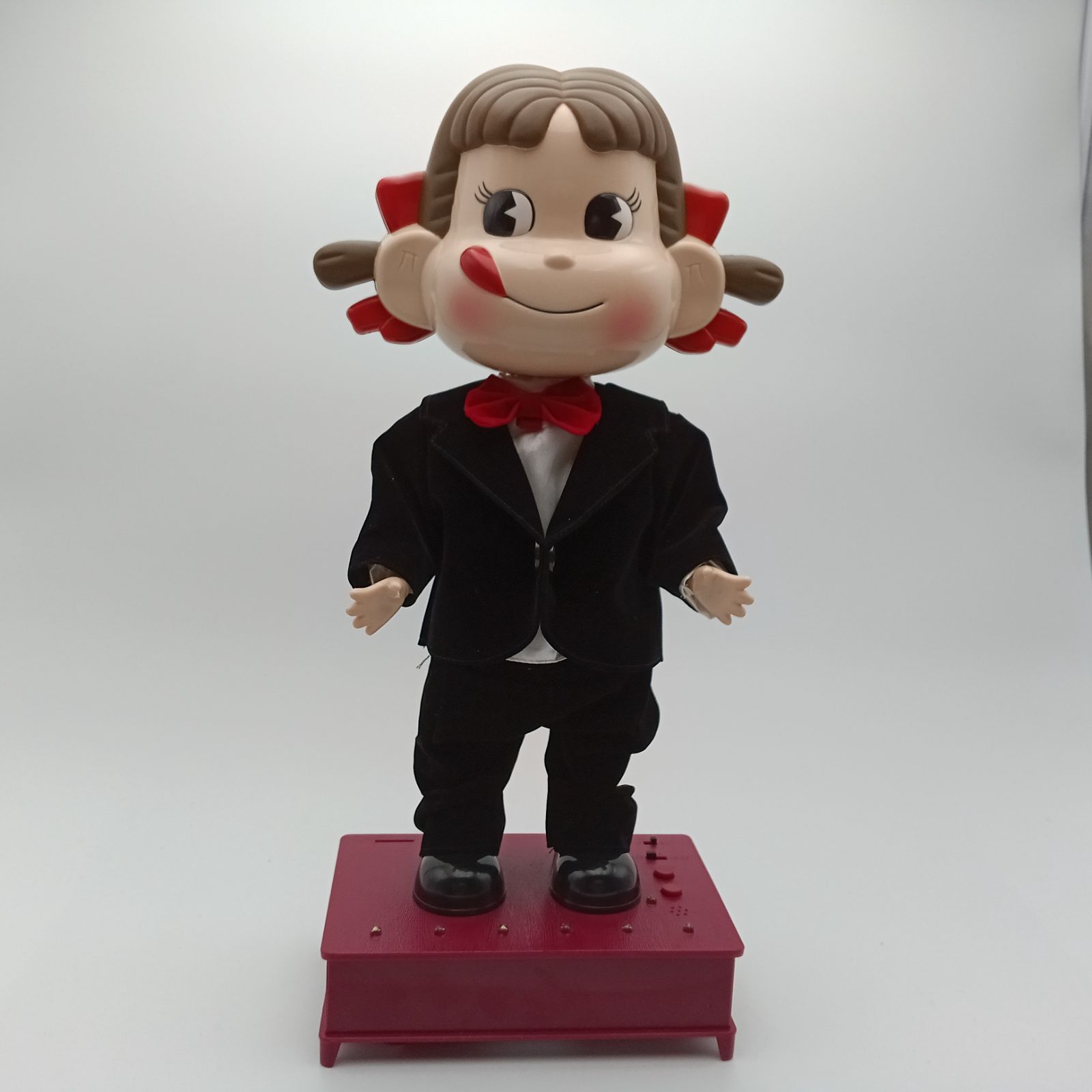 【動作品】ペコちゃん人形 ダンシング＆メッセージペコちゃん 踊る☆不二家 ダンシング＆メッセージペコちゃん 箱付き 【TO2214】