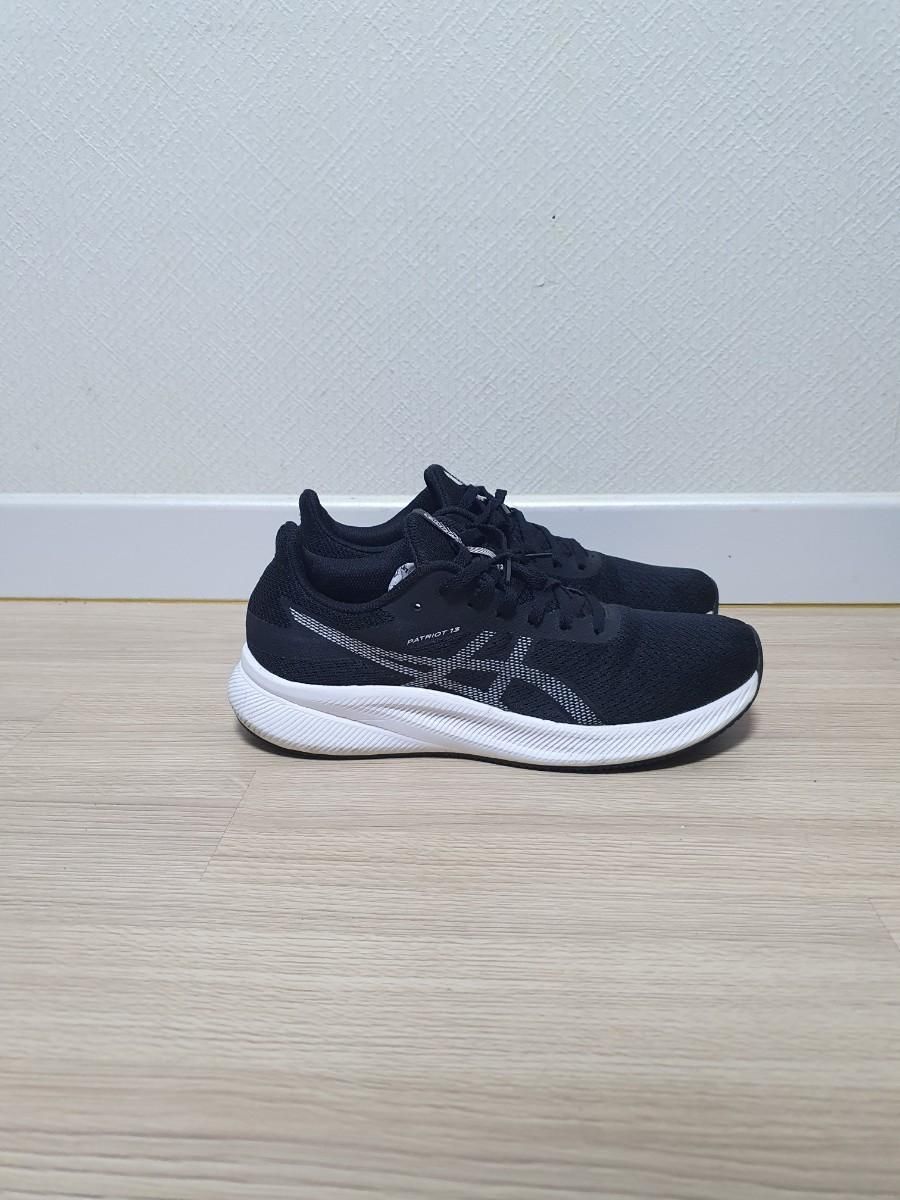 【雷市場（ポンジャン）商品韓国直送】Asics(アシックス) スニーカー サイズ 260