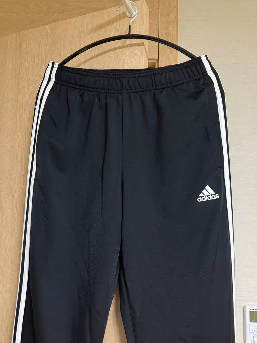 adidas アディダス ズボン