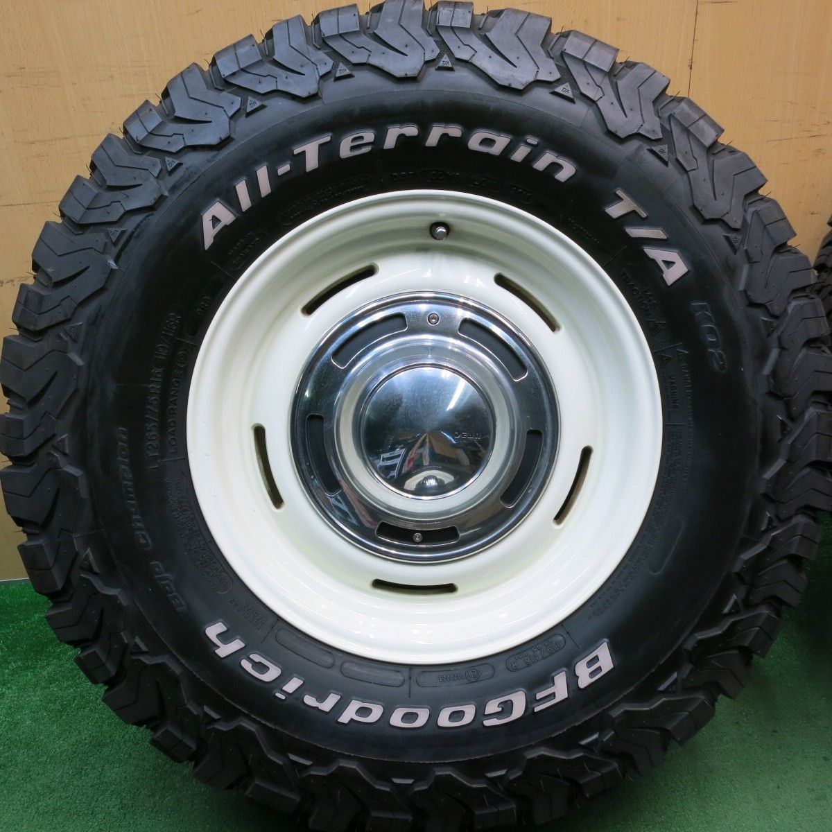 キレイ☆DEAN CC3 CRIMSON 265/75R16 119/116R BFグッドリッチ All