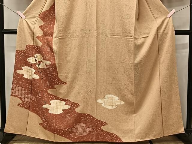 ブランド振袖 山本寛斎 刺繍 金彩 鶴 大輪 牡丹 身丈163cm 撥水加工済 ブランド振袖 山本寛斎 刺繍 金彩 鶴 大輪 牡丹 身丈163cm 撥水