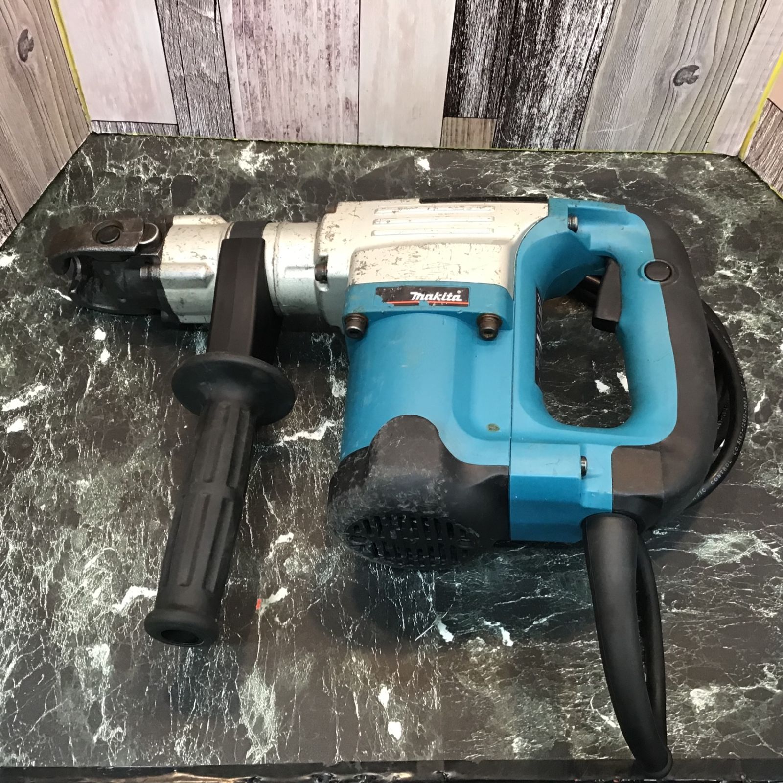 マキタ(makita) 電動ハンマ HM0830☆マキタ(makita) 電動ハンマ HM0830 