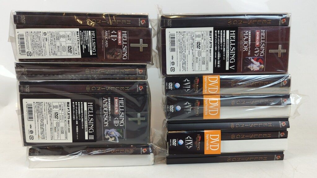 アニメDVD OVA HELLSING 初回限定版全10巻 セット - メルカリ