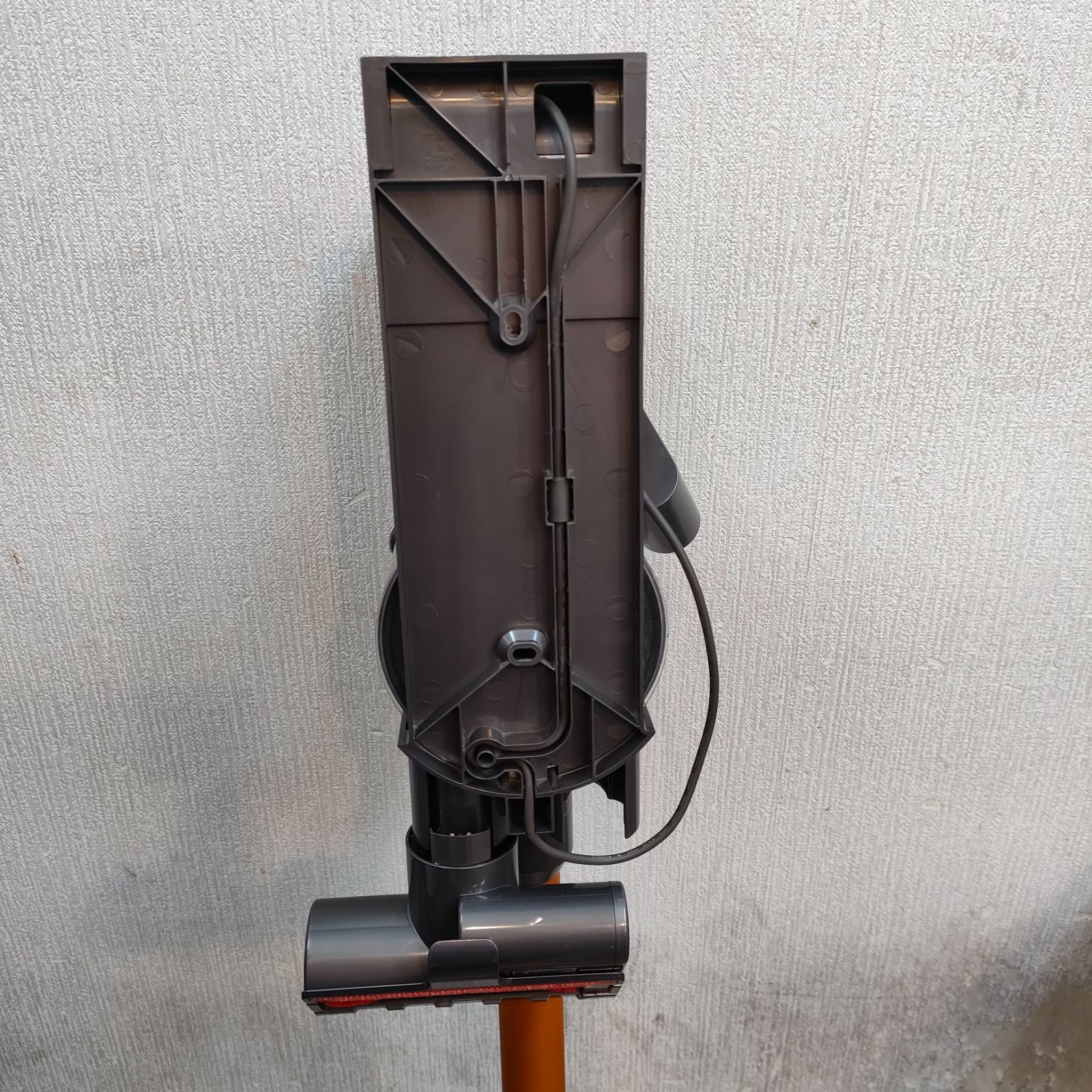 ◆Dyson v8 fluffy 掃除機 スティッククリーナー WWW_KANDAIZUMI_COM