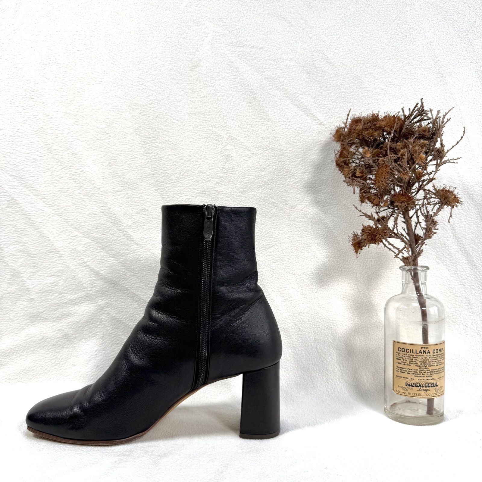 極美品✨ダイアナ スクエアトゥ サイドジップ ショートブーツ ブラック