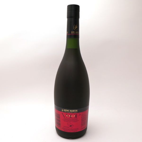 お酒】レミーマルタン VSOP 赤ラベル 40% 700ml 未開栓 箱 REMY