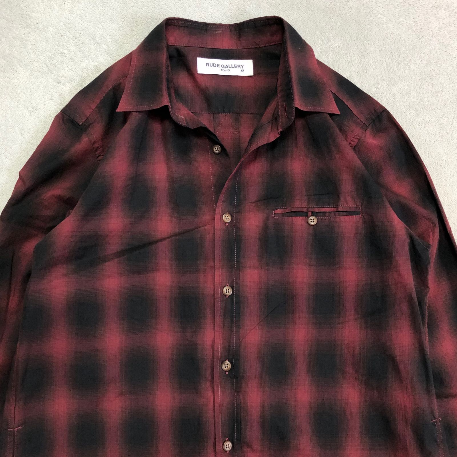 RUDE GALLERY ロングシャツ　3 RUDE GALLERY ロゴ刺繍バンドカラーロングシャツ | 白 - MESSAROUND