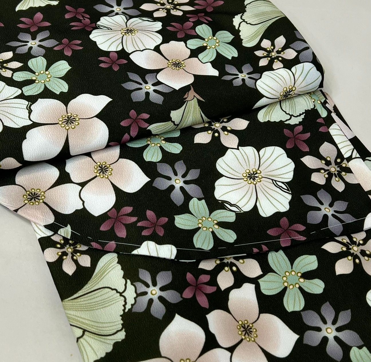 二尺袖 着物 袴フルセット ジュニア用へ直し 135cm～150cm 小紋柄 和遊日 こげ茶色 袴変更可能 卒業式 NO41548-02