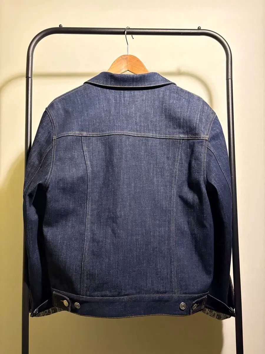 デニムジャケット
