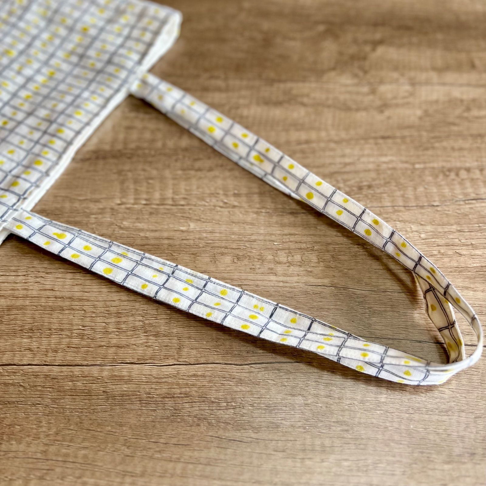 ミナペルホネンハンドメイド縦長トートバッグ - メルカリ