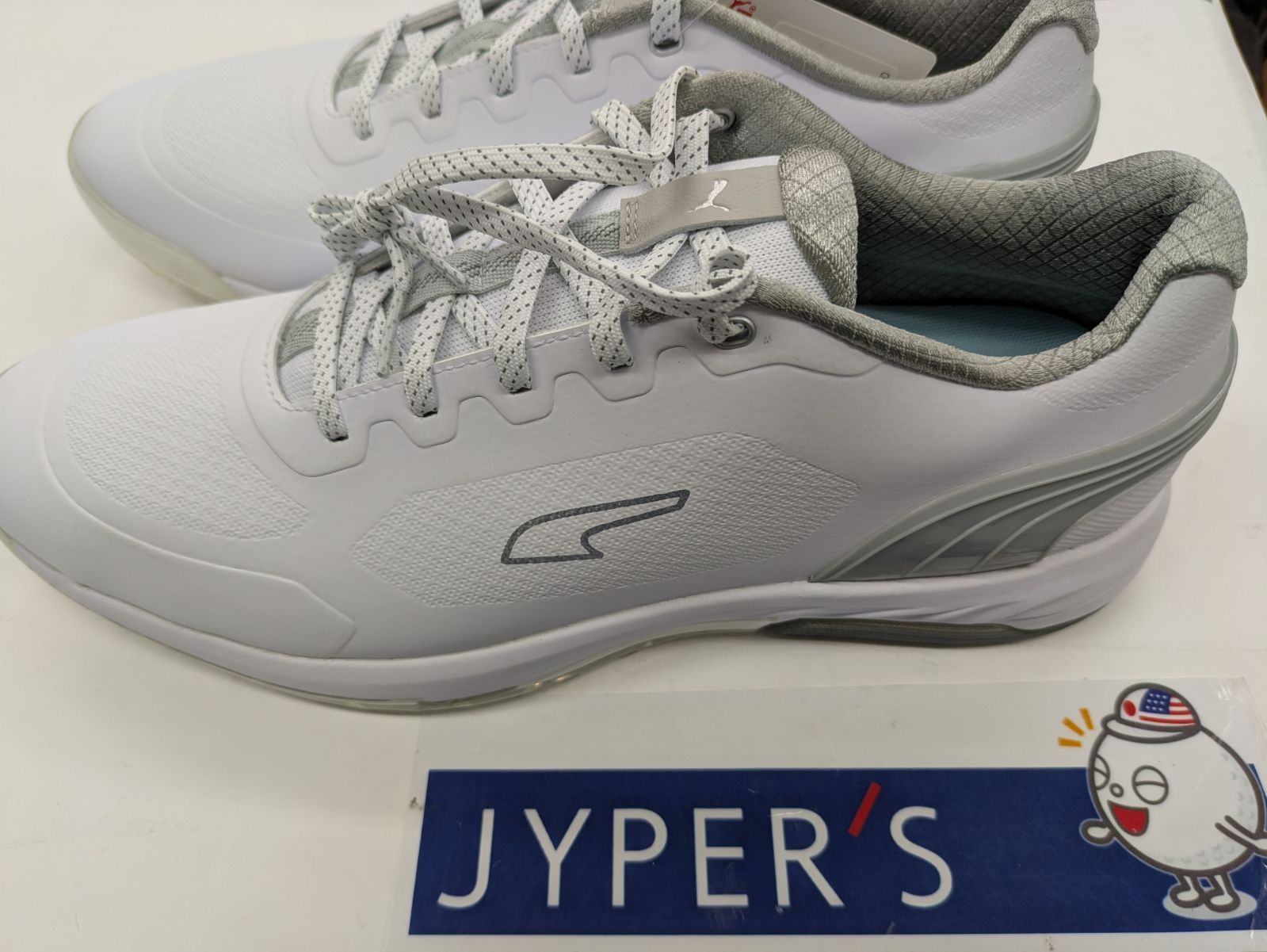 靴 PUMA