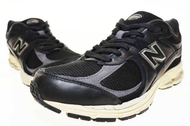 ニューバランス NEW BALANCE M2002RIB BLACK 28cm Dワイズ ローカット スニーカー ブラック 黒 ブランド古着ベクトル ▲ 250426