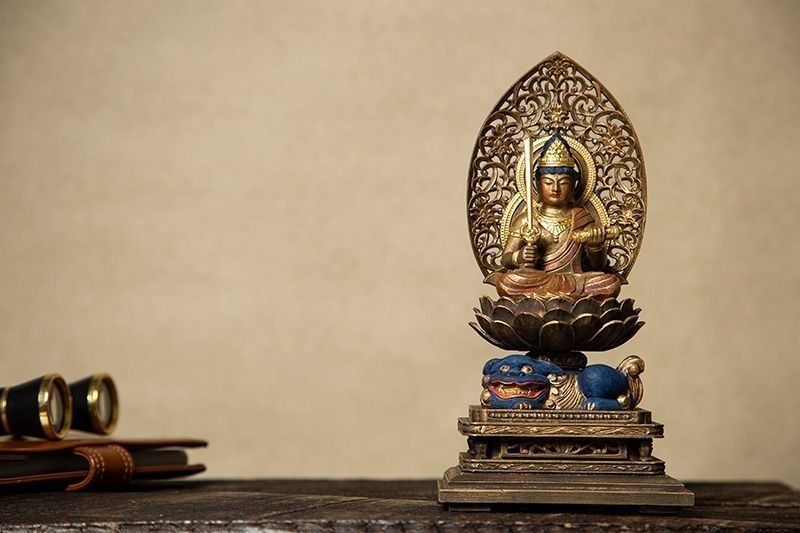 文殊菩薩 卯年の守護本尊 身丈2寸 古美彩色仕上げ 仏像