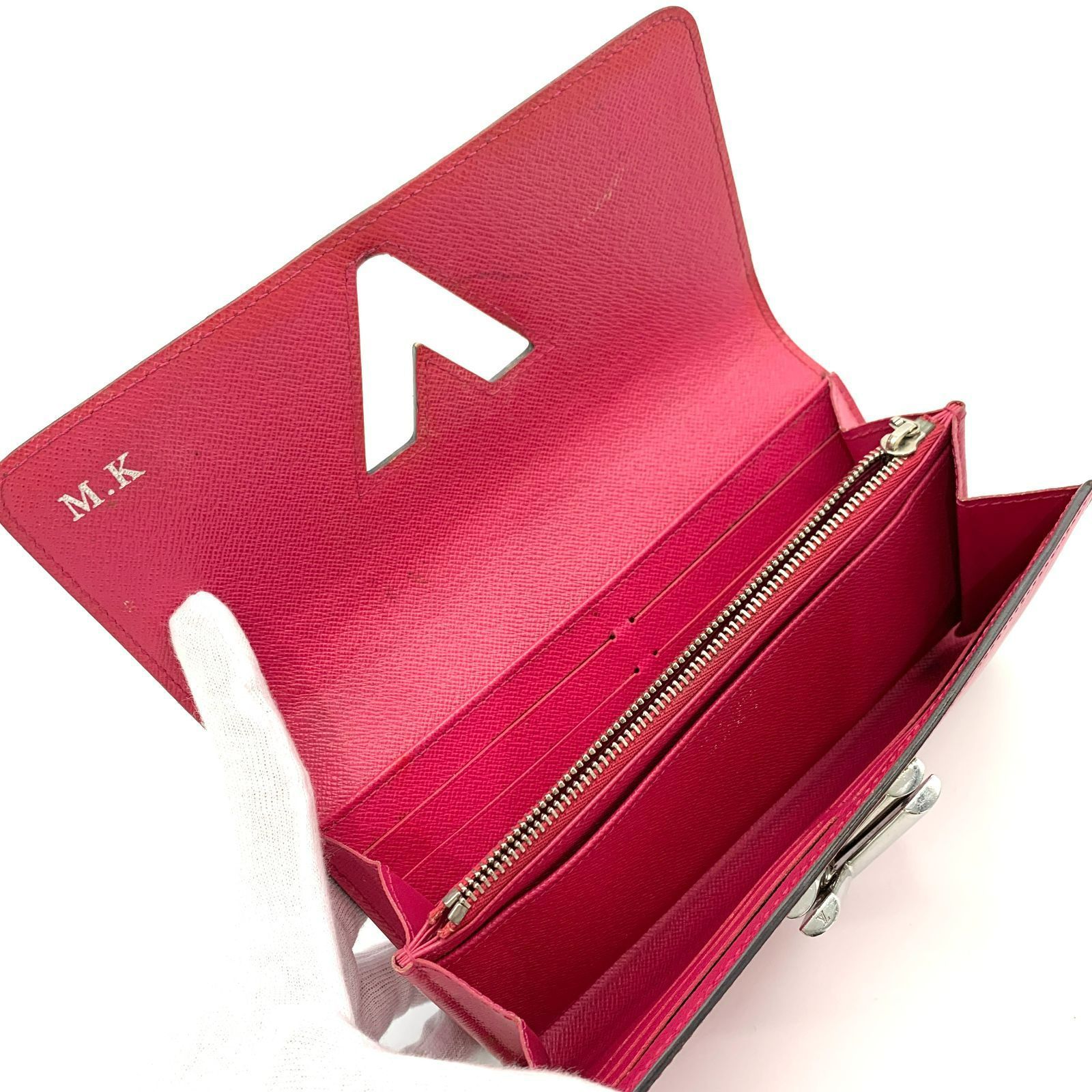 Louis Vuitton ルイヴィトン　エピ　長財布　ホットピンク ルイヴィトン エピレザー ポルトフォイユ・ツイスト 長財布 ホット