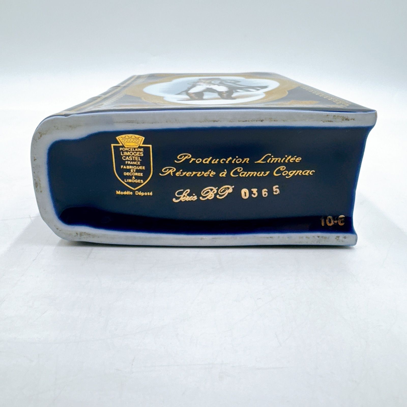 ナポレオン カミュ コニャック ブック ブルー 陶器 古酒 青 未開栓