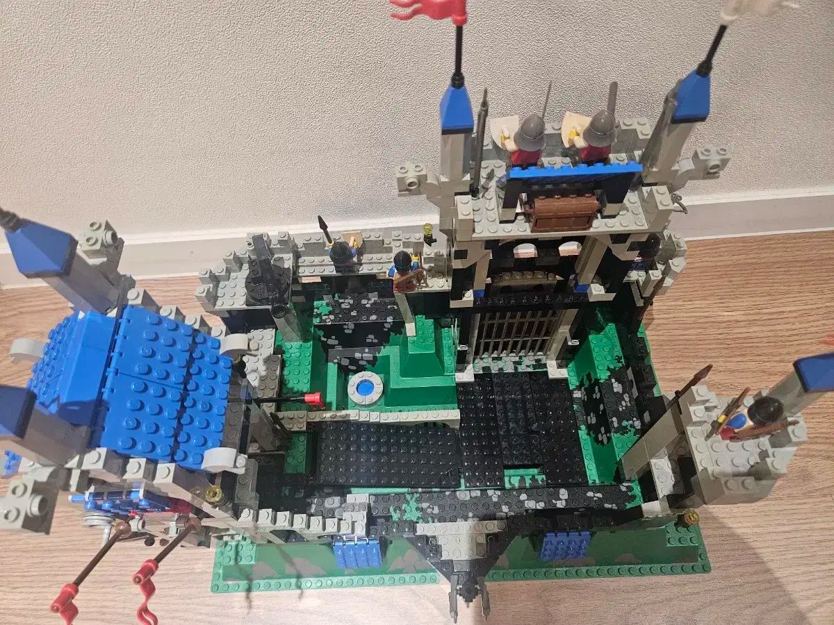  LEGOブロック 6090 ライオン城 その他 おもちゃ