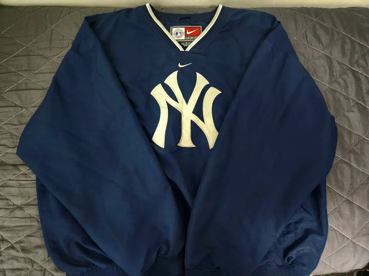 NIKE ナイキ ビンジTシャツ Majestic マジェスティック ウォームアップ 2xl ニューヨーク ヤンキース