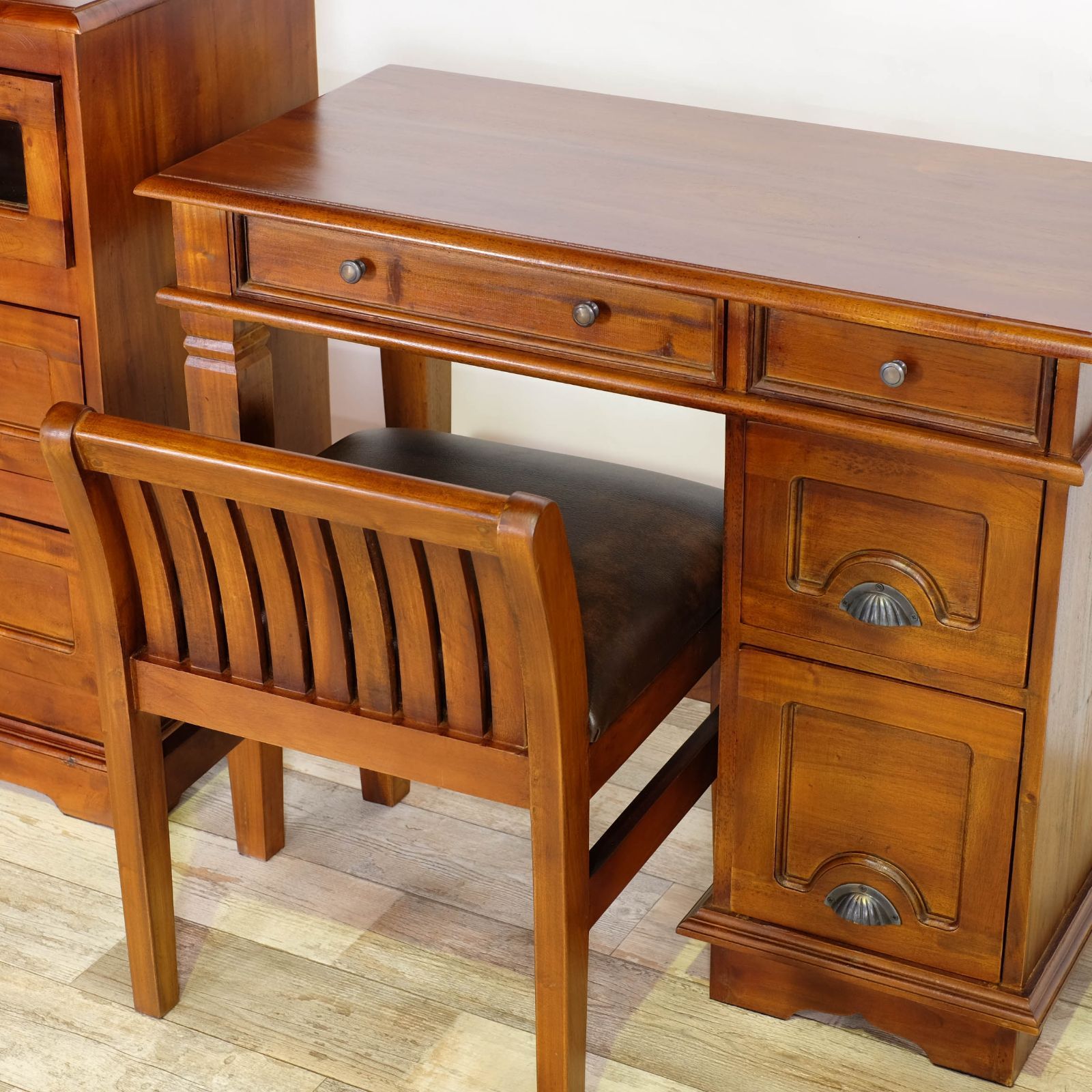 美品　ジャパンビンテージ　ウォールナット　ローズウッド　片袖机　デスク　北欧 美品 ジャパンビンテージ ウォールナット ローズウッド 片袖机 デスク