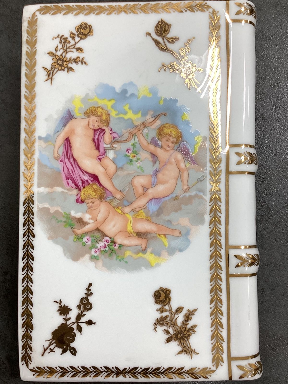 カミュ ナポレオン ブック 紳士と淑女/天使の戯れ 700ml 楽天市場】カミュ ナポレオン ブック 紳士と淑女/天使の戯れ